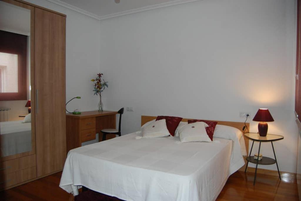 La Casa De Lines Apartment Монфорте де Лемос Екстериор снимка